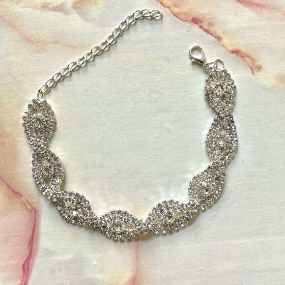 Faux Diamond bracelet - Picture 1 of 7